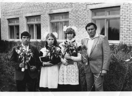 Первый выпуск Гришенской средней школы, 1984 год